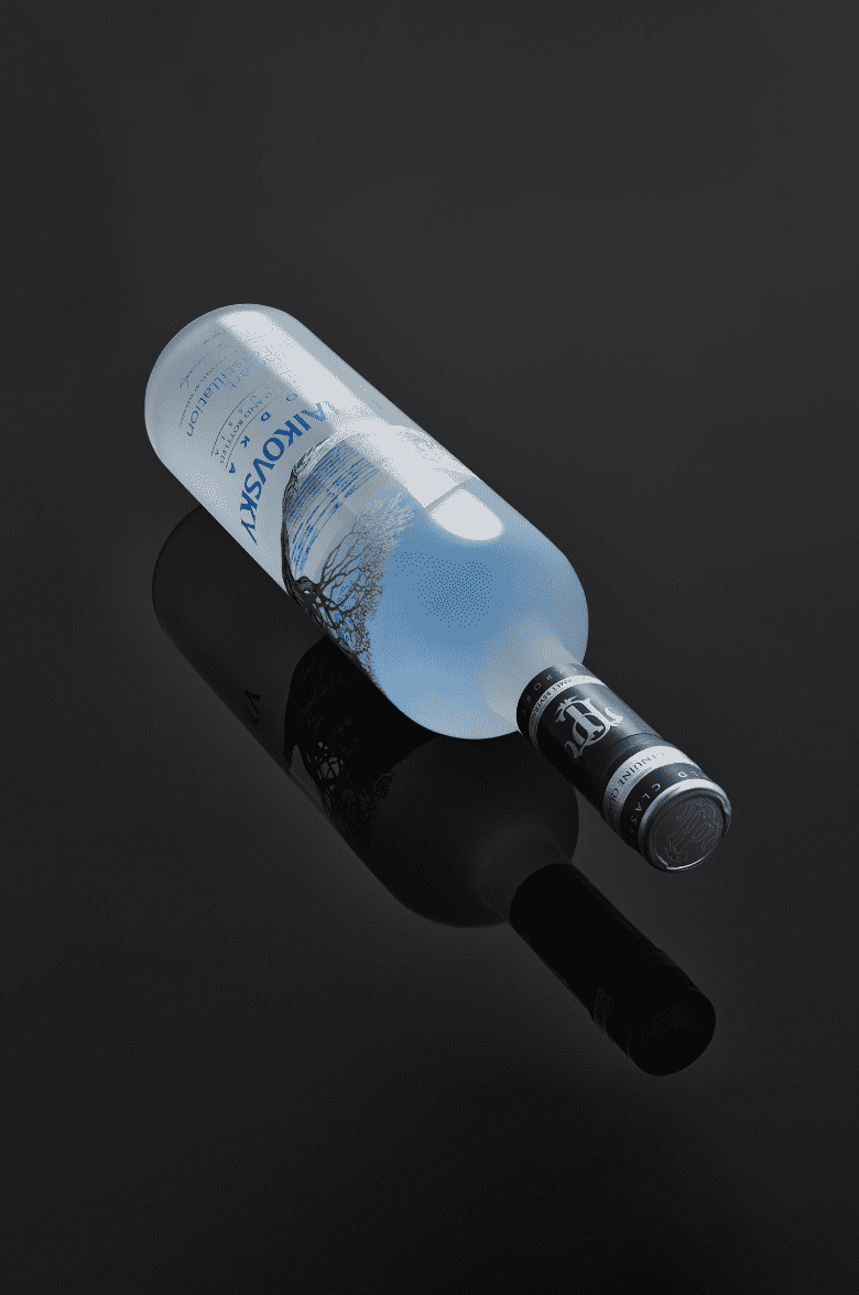 Чайковский в подарочной упаковке 0.7 л