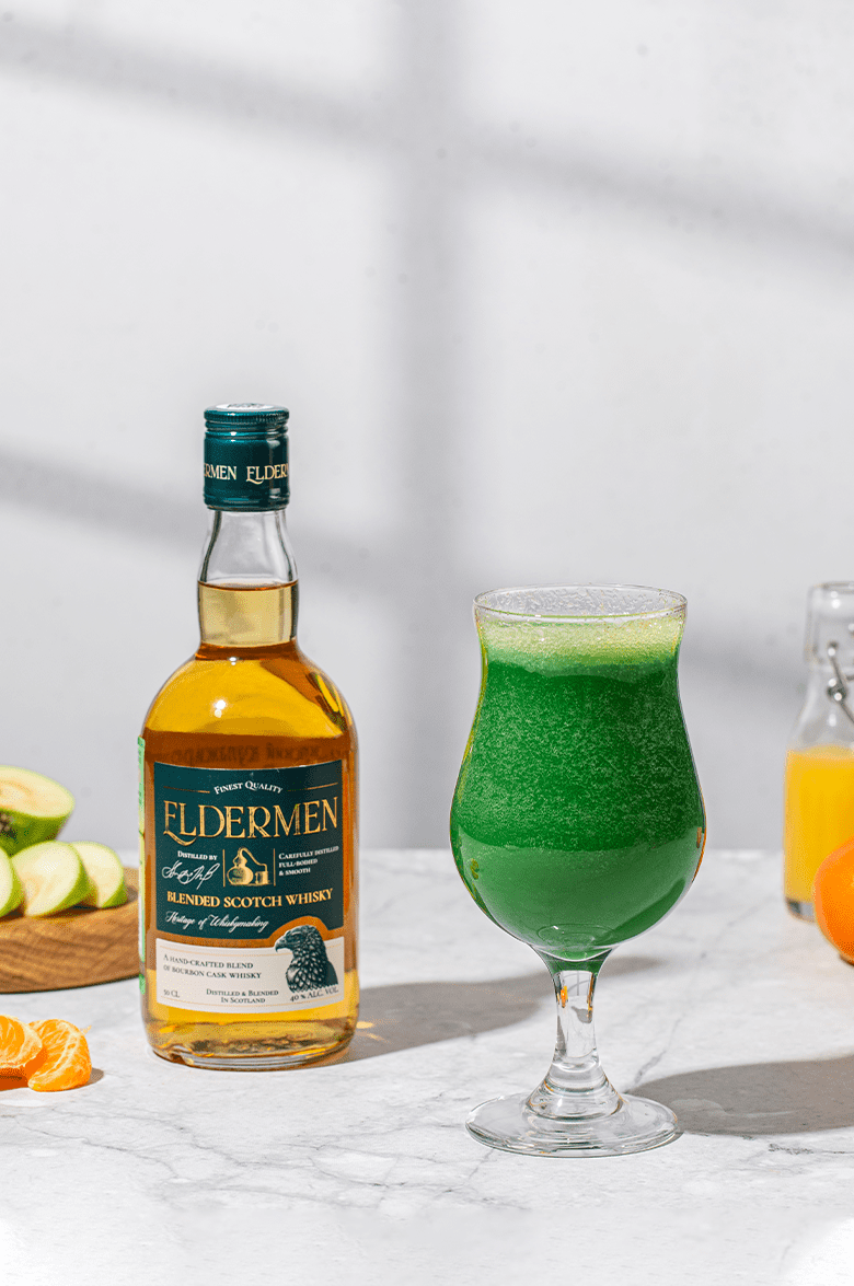 Элдермен Блендед купажированный виски в подарочной упаковке с 2 бокалами 0.5 л